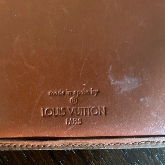 LOUIS VUITTONVintage Epi leather small note holder - Picture 4 of 10